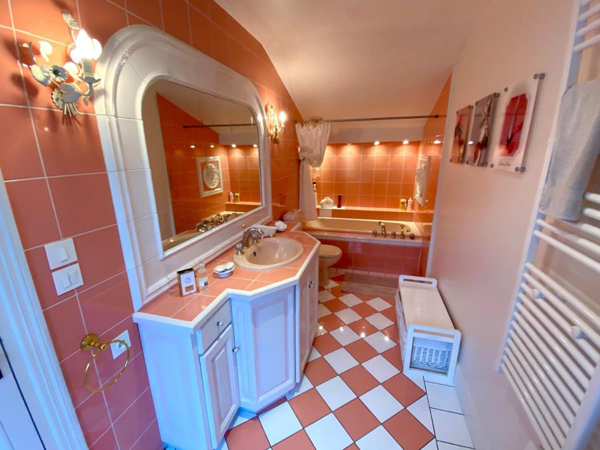 Chateau Des Janroux Juliénas Pokoj fotografie